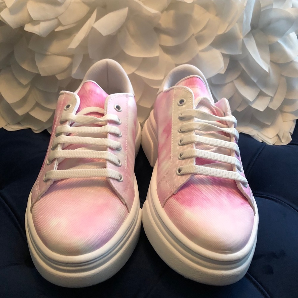 ASOS DESIGN sneakers - Picture 2 of 10